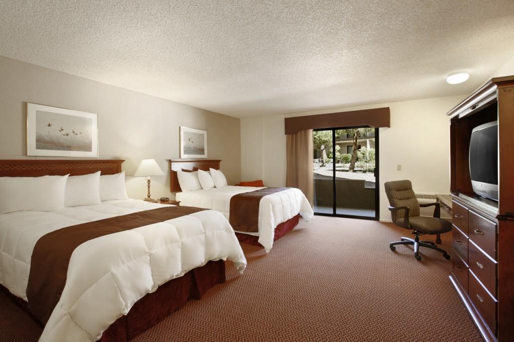 Travelodge Inn & Suites By Wyndham Yucca Valley/Joshua Tree Room photo